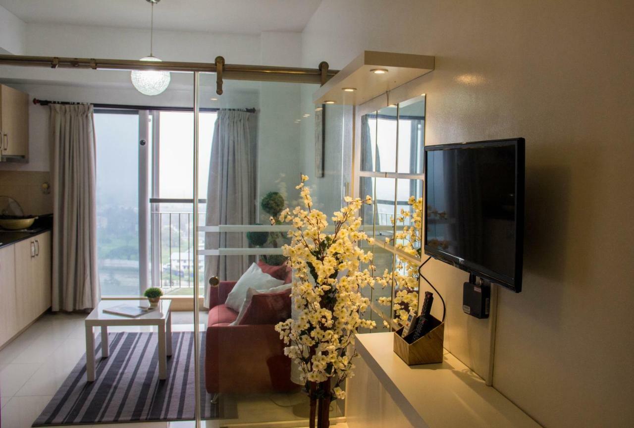 Smdc Wind Residences Tagaytay With Balcony 19Th Floor Тагайтай Экстерьер фото
